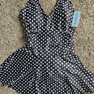 One piece bathing suit